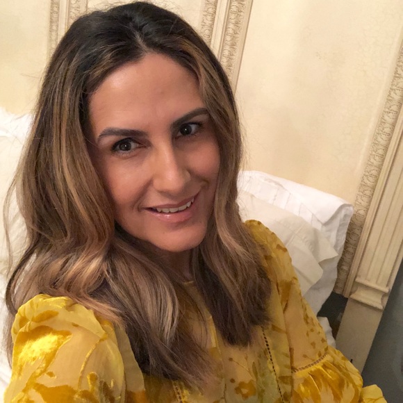 Meet your Posher, Michelle - Picture 1 of 8